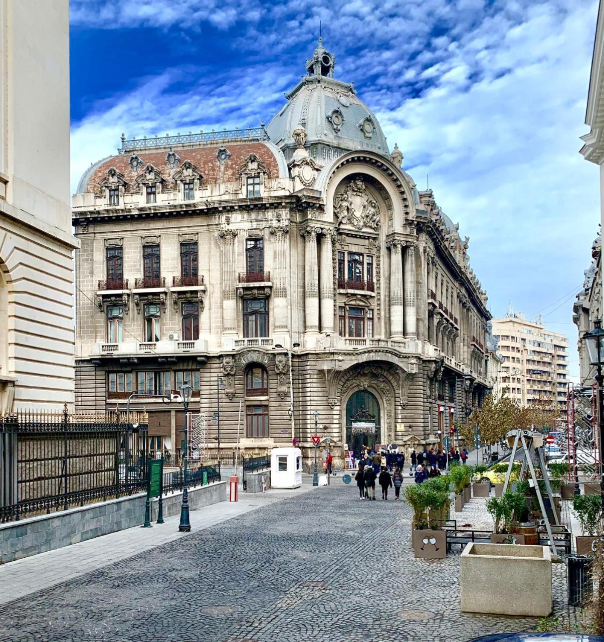 Nf Palace Old City Бухарест Экстерьер фото